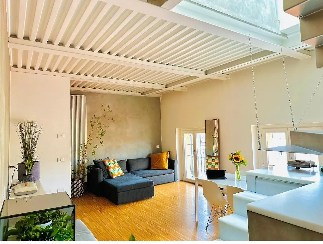 Irripetibile Open Space Su 2 Piani, Milano Centro إيطاليا